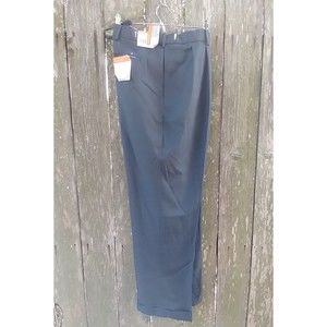 Savane men's size 44 W 30 L dress pants gray wrinkle resistant